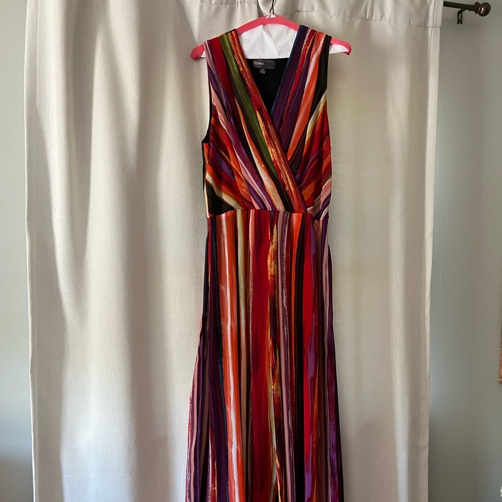Donna Ricco Striped Midi Dress.